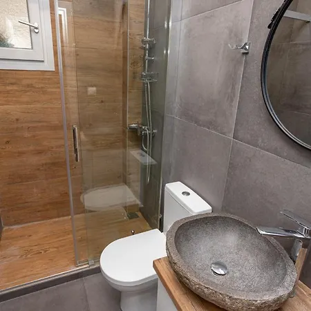Apoikia Apartment