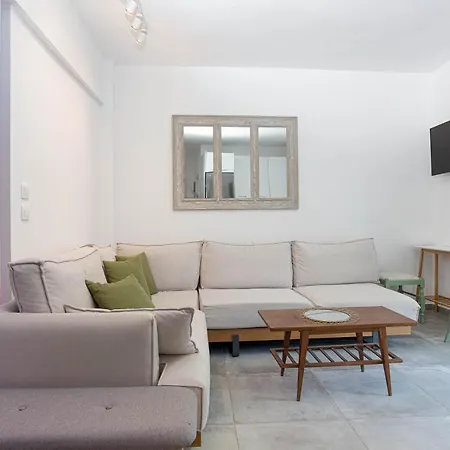 Apoikia Apartment *